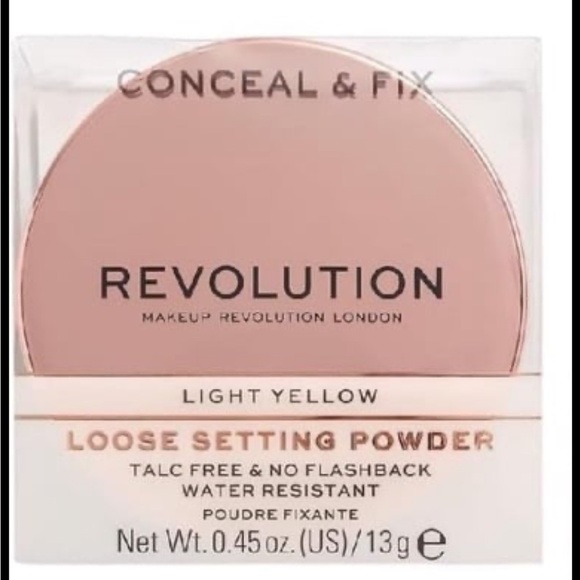 Makeup Revolution Beauty Conceal & Fix Setting Powder, Light Yellow - Picture 1 of 5